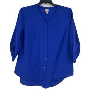 Chicos 2 Size L Blue Button Up Shirt 3/4 Roll Tab Sleeves Casual Office V Neck